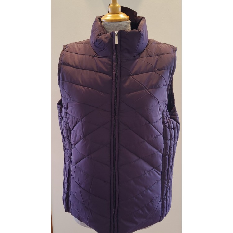  Claudia C zip front gilet