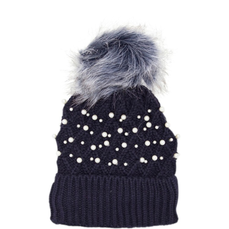 Pearl pompom hat