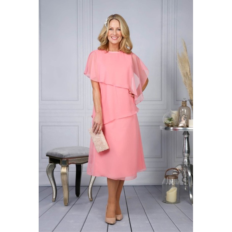 Richard designs chiffon layer dress